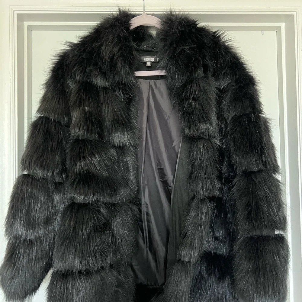 Missguided Black Faux Fur Coat - Picture 1 of 1